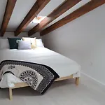 Atuairehome Atico Calle Santander